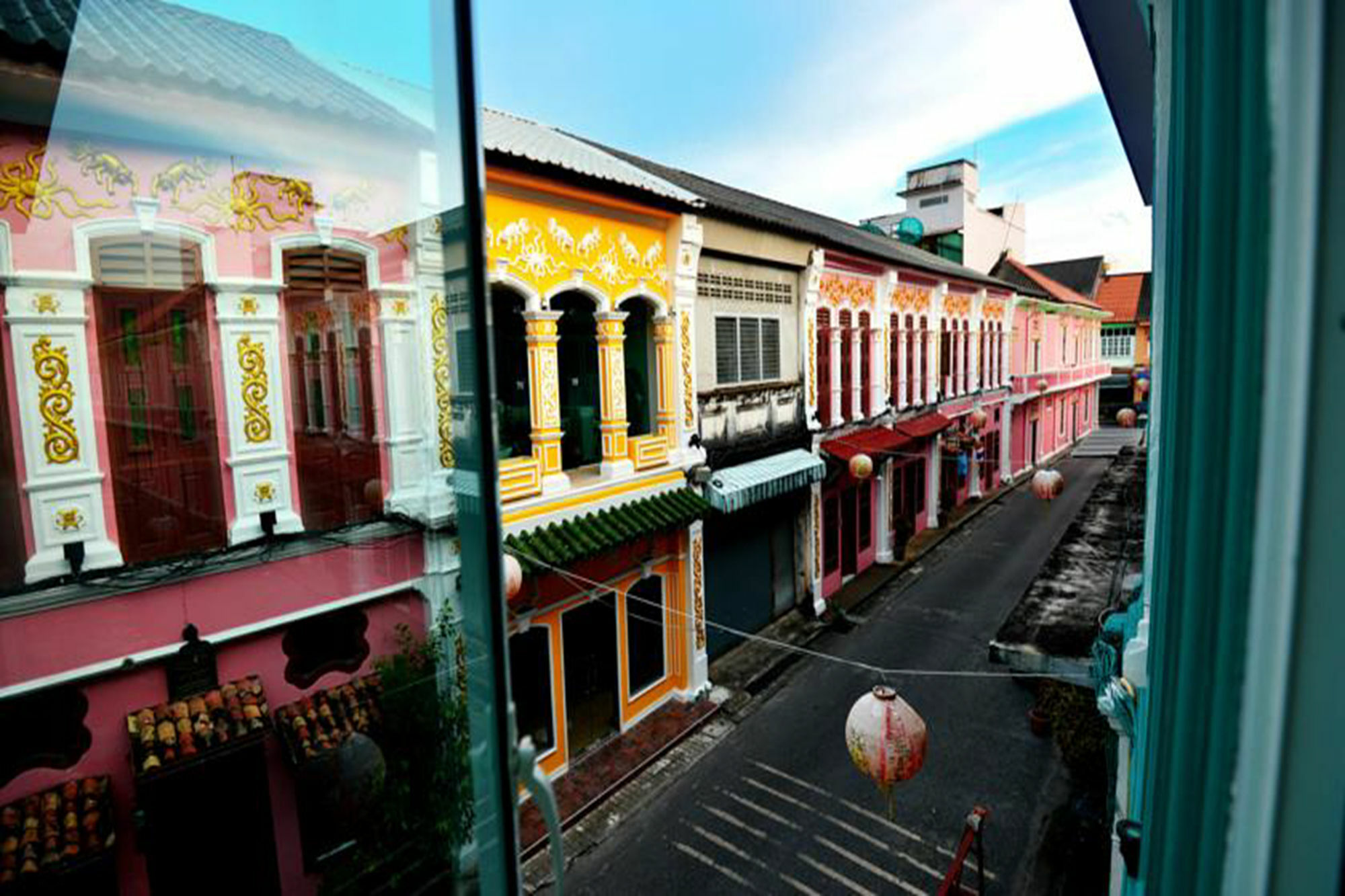 The Rommanee Boutique Guesthouse Phuket Exterior photo